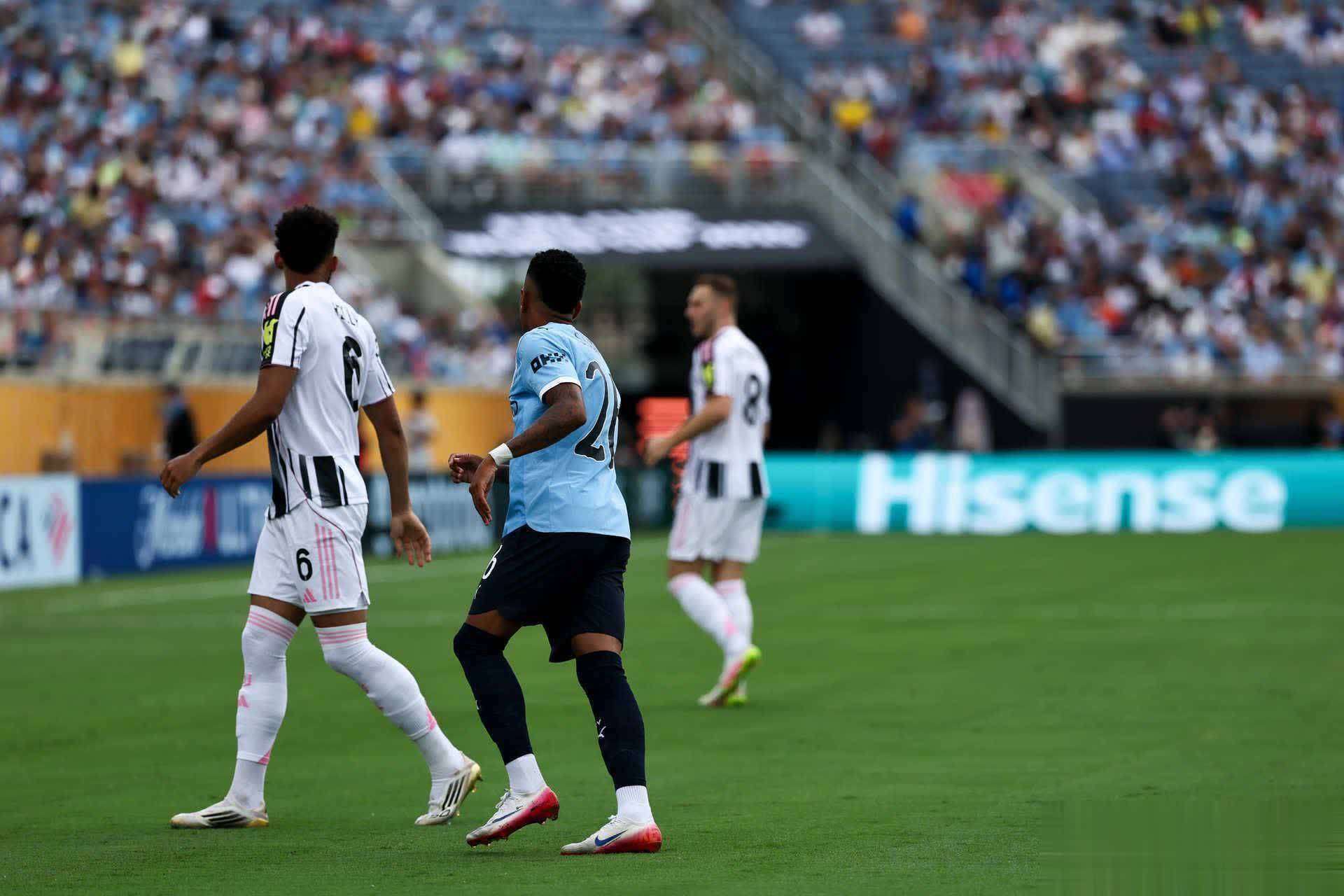世俱杯曼城5-2尤文图斯！五将建功多库最佳，11-3射正