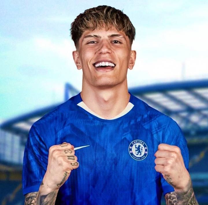 要价降至4000万镑！英媒：加纳乔渴望加盟切尔西，蓝军在为此努力